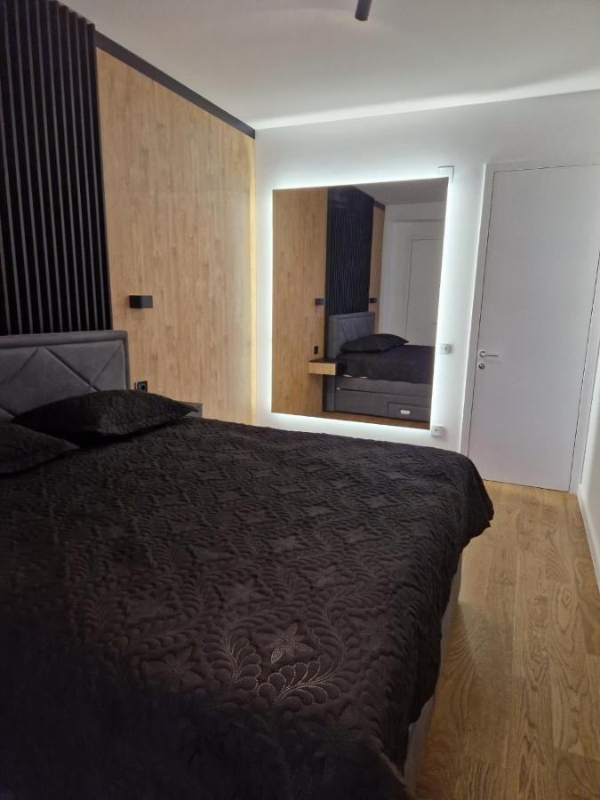 Tomas Lux Apartments Banja Luka Eksteriør billede